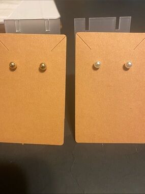 Fashion Jewelry Gold and White Pearl Stud Earrings Set